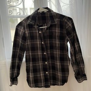 Volcom shirt. Boys size 8. Worn once. Black and grey